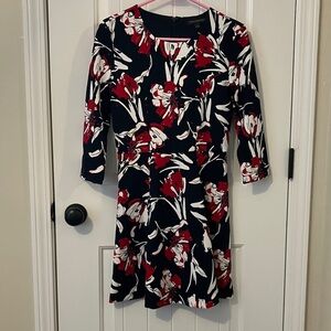 Banana Republic Red and White Floral 3/4 Sleeve Dress
